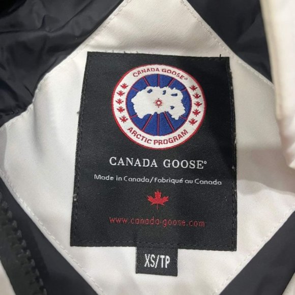 Authentic Canada Goose Parka - Picture 3 of 6